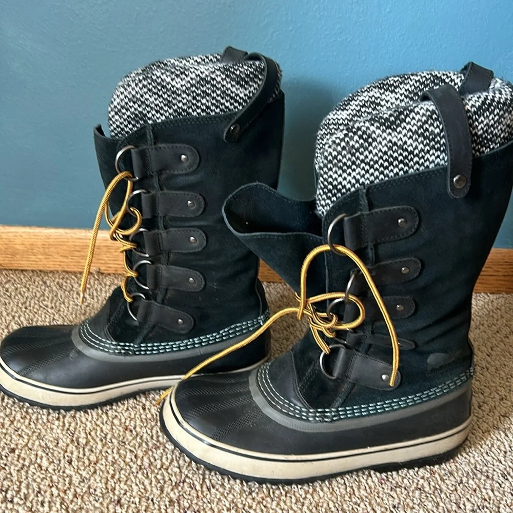 Sorel Joan of arc Winter Boots - Picture 3 of 7